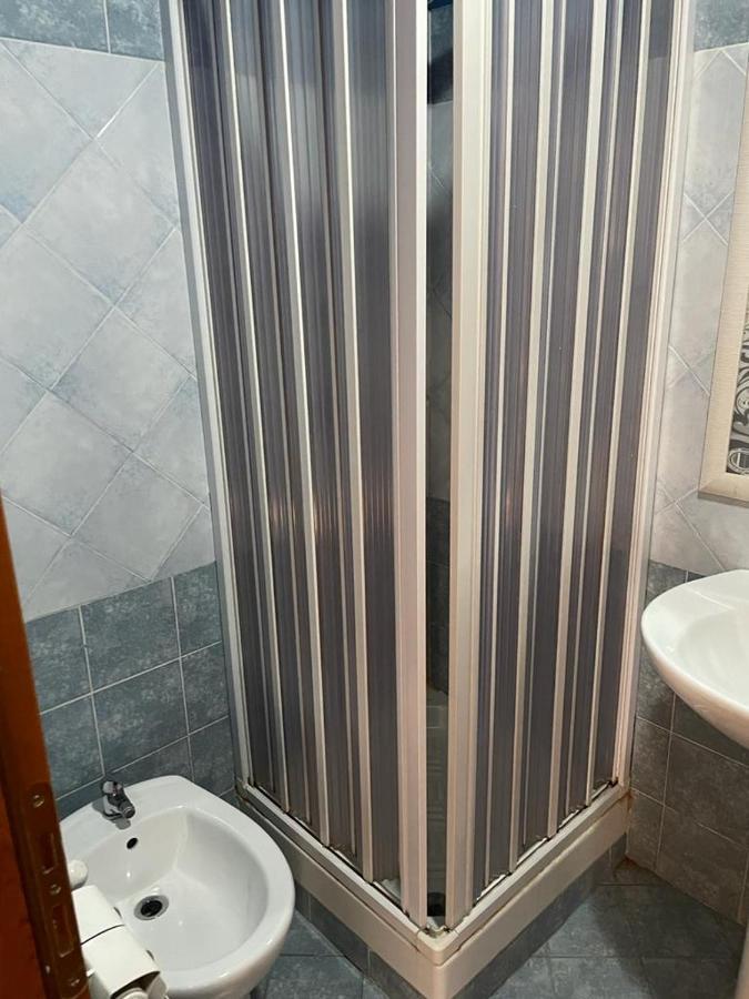 Locami Holiday&Rooms Suite Jolanda Catania Bagian luar foto